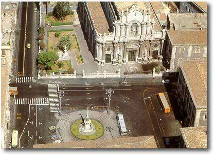 Catania piazza del Duomo