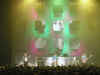 weezer20020522osaka-one17big.jpg (202536 bytes)