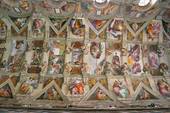 http://upload.wikimedia.org/wikipedia/commons/2/2e/Sistine_Chapel_ceiling_photo_2.jpg