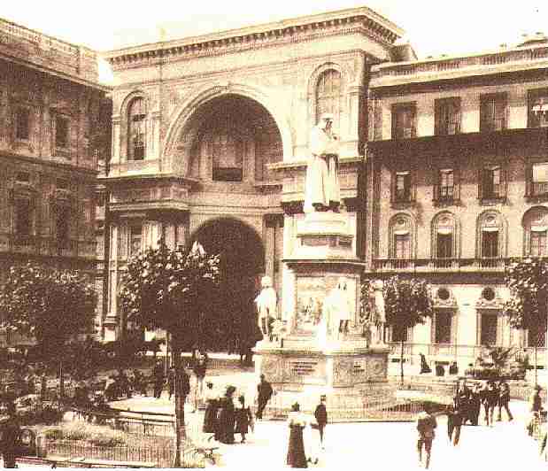 Piazza Scala.jpg (35106 byte)