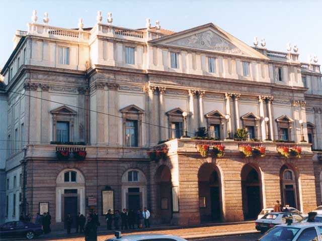 Teatro alla Scala1.jpg (42382 byte)