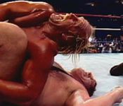 Hogan vs Andrè the Giant.