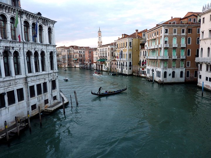 Foto 088 - il Canal Grande da Ponte di Rialto.jpg