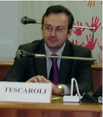 LUCA TESCAROLI
