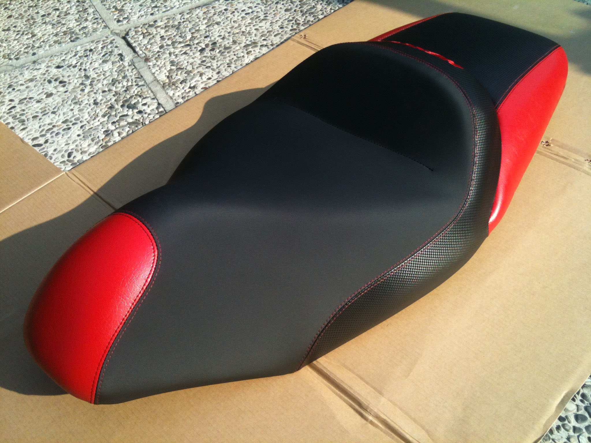 Casing Gilera Nexus 250-300 Saddle Custom X Scooter Carbon-red 