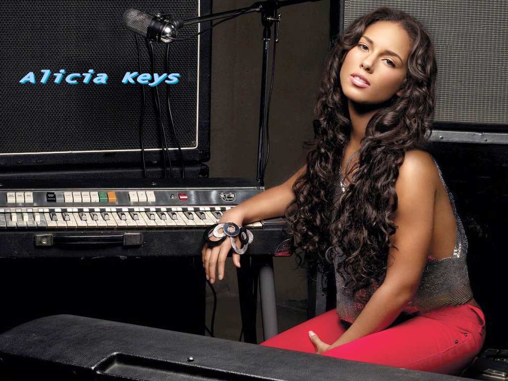 Alicia Keys 10.