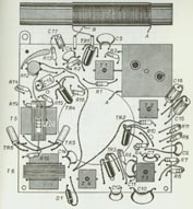 Vista lato componenti di un ricevitore a transistor