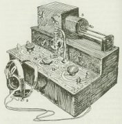 Uno dei primi apparecchi radio con valvola elettronica del 1911