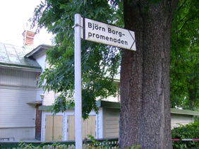 Cartello passeggiata Björn Borg