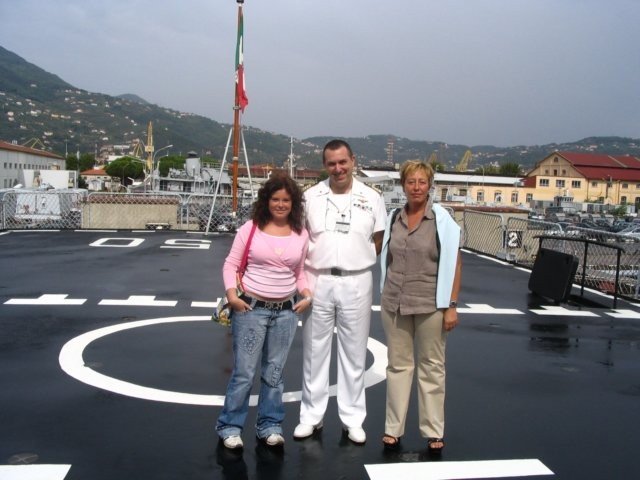 uscitainmareabordodinavearditosettembre2005alcentrolalloracomandantecvmaurizioertreomiocarissimoamico.jpg