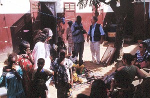 Dakar : visita ad amici