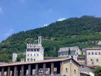 01082008285 - Gubbio.jpg (467733 byte)