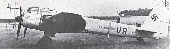 The famous Ju 88 G-1 4R+UR with his SN-2 radar antenna