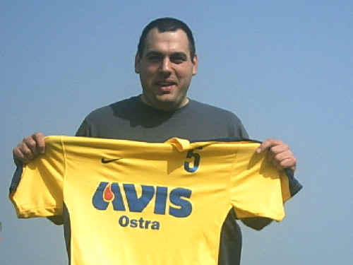 lucarelli.JPG (55309 byte)