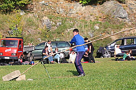 tsan2004a.JPG (29716 byte)