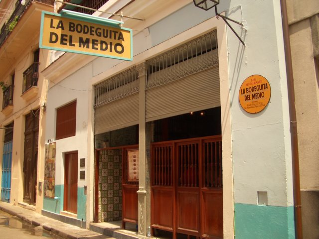 labodeguitadelmedio.jpg