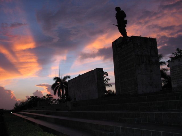 monumentoalchetramonto8.jpg