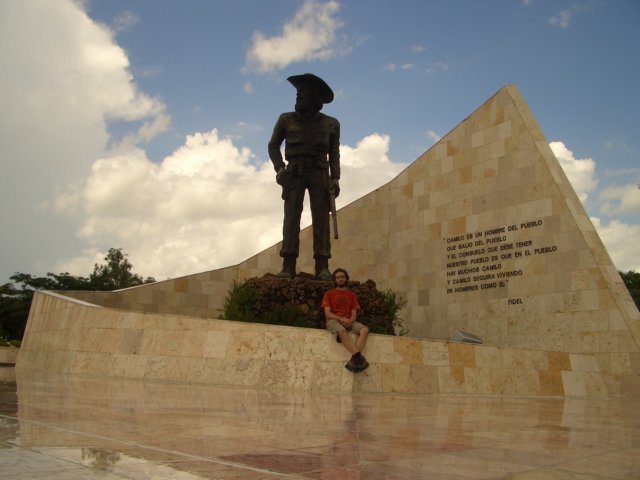 monumentoacamilo8.jpg