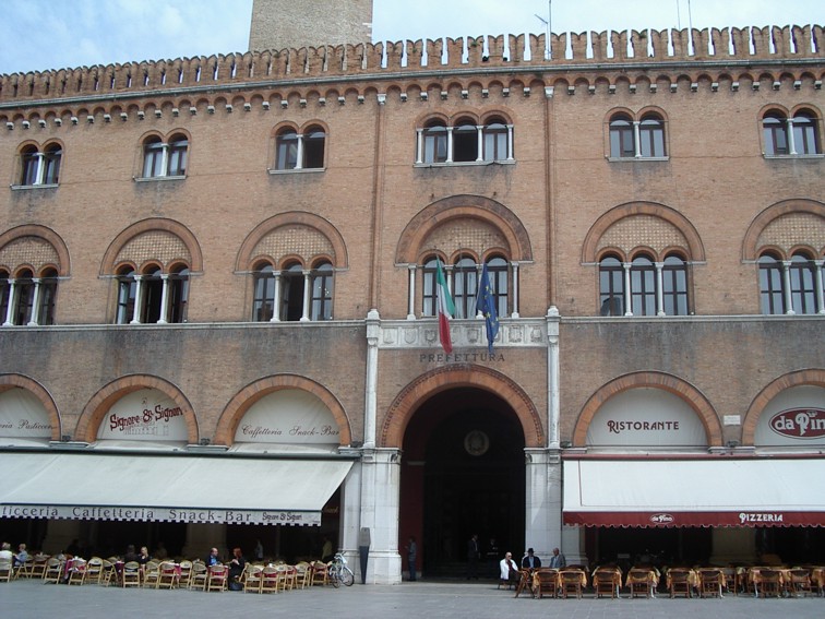 Piazza dei Signori - Clicca qui per tornare all'indice delle foto!