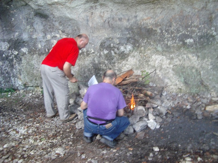 Accensione del fuoco - Clicca qui per tornare all'indice delle foto!